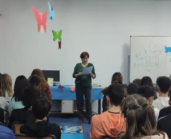 Charla coloquio "La música de los bosques" - Instituto de Educación Secundaria Obligatoria "Galisteo"- Cáceres